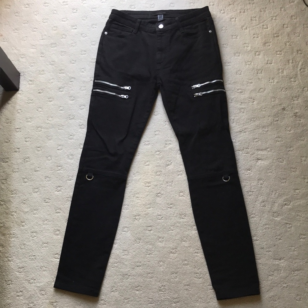Forever 21 Skinny Zipper D-Ring Jeans